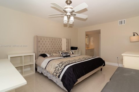 Купить кондоминиум в Майами, Флорида 2 спальни, 102.19м2, № 2049256 - фото 29