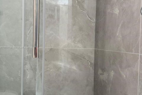 Купить кондоминиум в Майами, Флорида 2 спальни, 102.19м2, № 2049256 - фото 21