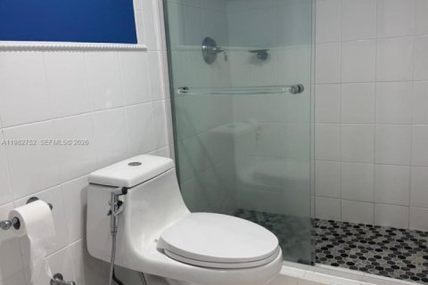 Купить кондоминиум в Майами, Флорида 2 спальни, 102.19м2, № 2049256 - фото 22