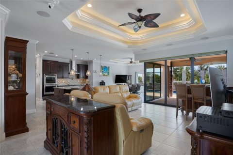 Villa ou maison à vendre à Port Charlotte, Floride: 4 chambres, 229.93 m2 № 1657021 - photo 6