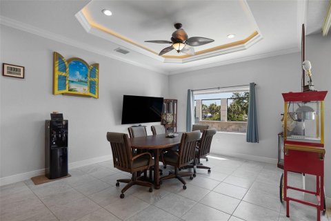 Villa ou maison à vendre à Port Charlotte, Floride: 4 chambres, 229.93 m2 № 1657021 - photo 8