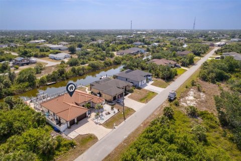 Villa ou maison à vendre à Port Charlotte, Floride: 4 chambres, 229.93 m2 № 1657021 - photo 25