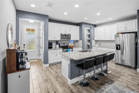 Adosado en venta en Oldsmar, Florida, 3 dormitorios, 175.4 m2 № 2223447 - foto 3