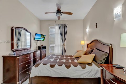 Copropriété à vendre à Hialeah, Floride: 2 chambres, 95.69 m2 № 2032063 - photo 27