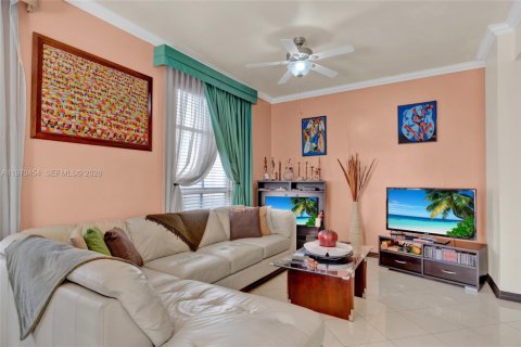 Copropriété à vendre à Hialeah, Floride: 2 chambres, 95.69 m2 № 2032063 - photo 19