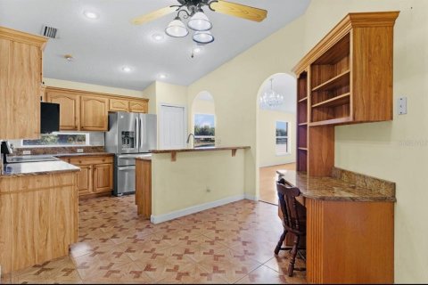 House in Clermont, Florida 3 bedrooms, 221.39 sq.m. № 2098409 - photo 20