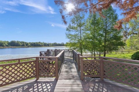 House in Clermont, Florida 3 bedrooms, 221.39 sq.m. № 2098409 - photo 5