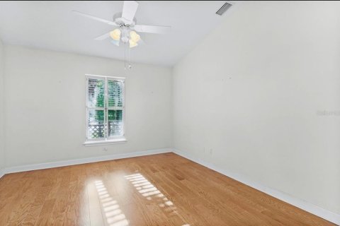 House in Clermont, Florida 3 bedrooms, 221.39 sq.m. № 2098409 - photo 21