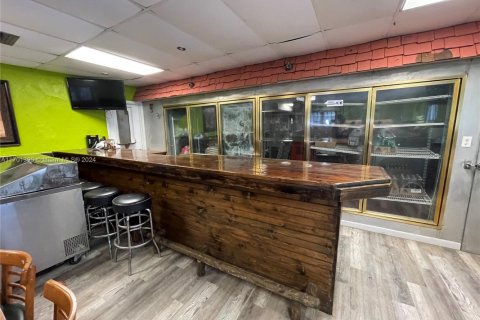 Propiedad comercial en venta en St. Lucie, Florida № 1940251 - foto 27