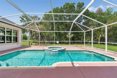 Villa ou maison à vendre à Wesley Chapel, Floride: 4 chambres, 266.26 m2 № 2093869 - photo 25