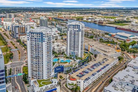 Condominio en Tampa, Florida, 3 dormitorios  № 2318652