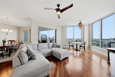 Condominio en venta en Tampa, Florida, 3 dormitorios, 179.77 m2 № 2318652 - foto 5