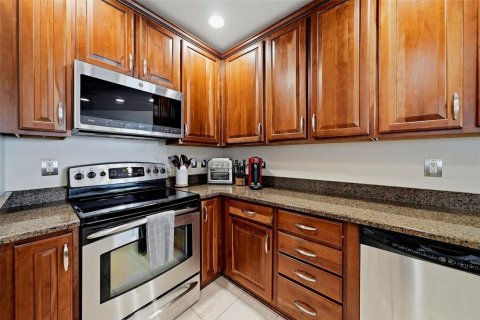 Condominio en venta en Tampa, Florida, 3 dormitorios, 179.77 m2 № 2318652 - foto 10