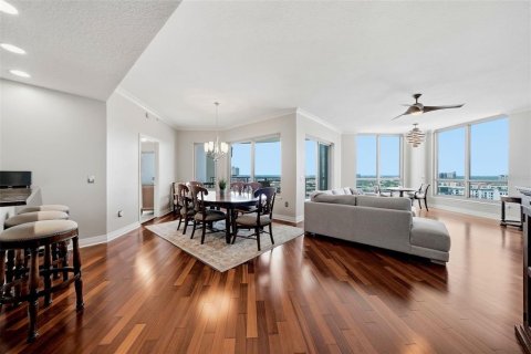 Condominio en venta en Tampa, Florida, 3 dormitorios, 179.77 m2 № 2318652 - foto 7
