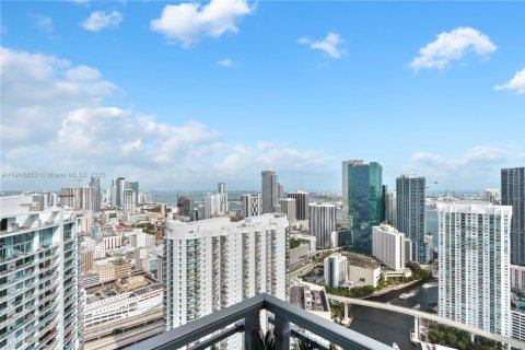 Copropriété à louer à Miami, Floride: 2 chambres, 102.1 m2 № 1972617 - photo 25