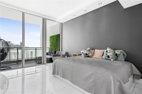 Copropriété à louer à Miami, Floride: 2 chambres, 102.1 m2 № 1972617 - photo 17