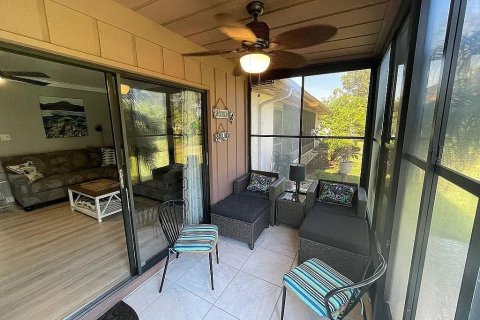 Condo in Sarasota, Florida, 2 bedrooms  № 1849868 - photo 2