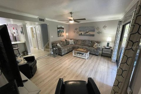 Condo in Sarasota, Florida, 2 bedrooms  № 1849868 - photo 13
