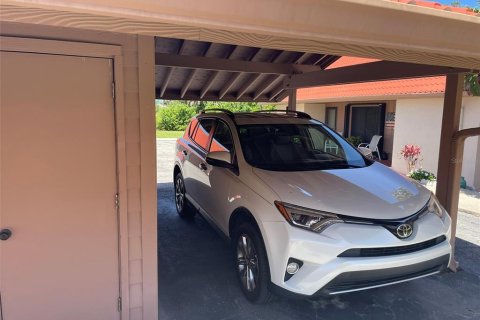 Condo in Sarasota, Florida, 2 bedrooms  № 1849868 - photo 10
