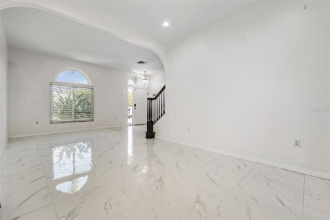 House in Oldsmar, Florida 3 bedrooms, 225.1 sq.m. № 2230833 - photo 6