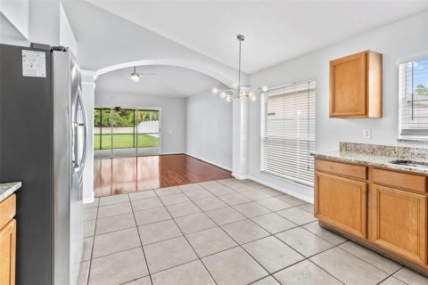House in Wesley Chapel, Florida 4 bedrooms, 181.72 sq.m. № 2207116 - photo 10