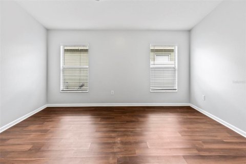 House in Wesley Chapel, Florida 4 bedrooms, 181.72 sq.m. № 2207116 - photo 15