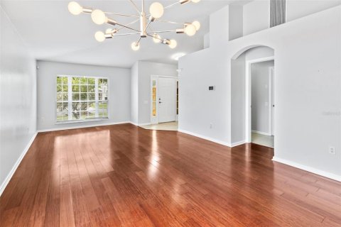 House in Wesley Chapel, Florida 4 bedrooms, 181.72 sq.m. № 2207116 - photo 6