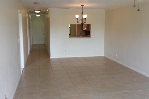 Condominio en alquiler en West Palm Beach, Florida, 2 dormitorios, 98.85 m2 № 2077387 - foto 4