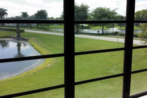 Condominio en alquiler en West Palm Beach, Florida, 2 dormitorios, 98.85 m2 № 2077387 - foto 6
