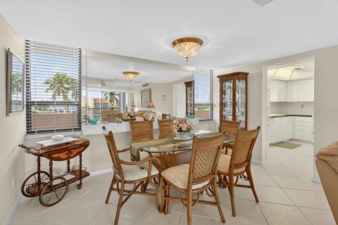 Copropriété à louer à Jensen Beach, Floride: 2 chambres, 102.38 m2 № 2147009 - photo 9