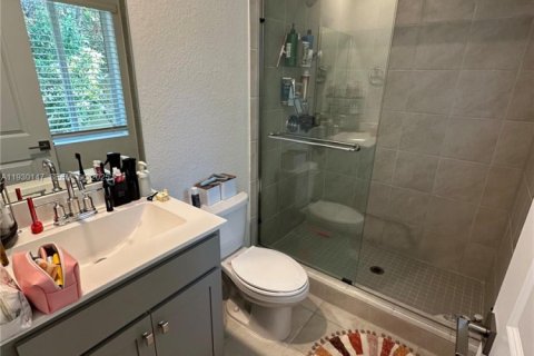 Снять в аренду таунхаус в Хомстед, Флорида 3 спальни, 120.96м2, № 1988927 - фото 12