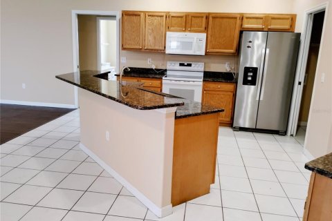 Casa en alquiler en Bradenton, Florida, 3 dormitorios, 172.61 m2 № 2233576 - foto 4