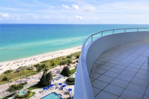 Condominio en venta en Miami Beach, Florida, 2 dormitorios, 126.35 m2 № 1693836 - foto 1