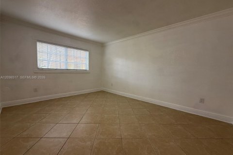 Купить кондоминиум в Майами, Флорида 3 спальни, 130.53м2, № 2084456 - фото 25