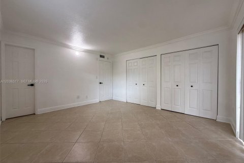 Купить кондоминиум в Майами, Флорида 3 спальни, 130.53м2, № 2084456 - фото 24