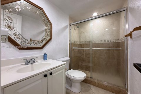 Купить кондоминиум в Майами, Флорида 3 спальни, 130.53м2, № 2084456 - фото 16