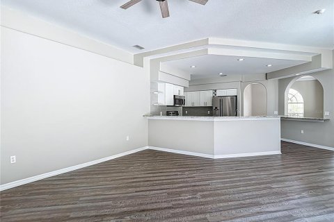 Casa en venta en Weeki Wachee, Florida, 4 dormitorios, 323.86 m2 № 1826230 - foto 29