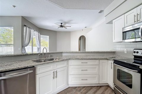 Casa en venta en Weeki Wachee, Florida, 4 dormitorios, 323.86 m2 № 1826230 - foto 17