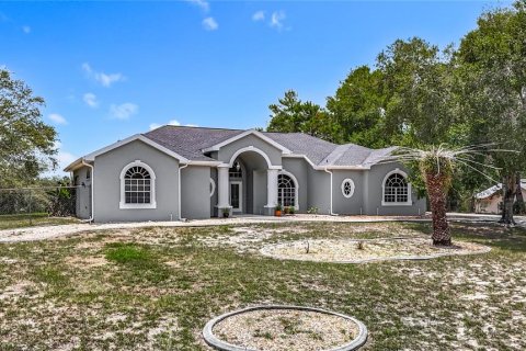 Casa en venta en Weeki Wachee, Florida, 4 dormitorios, 323.86 m2 № 1826230 - foto 2