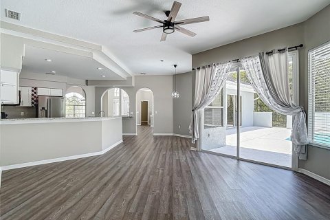 Casa en venta en Weeki Wachee, Florida, 4 dormitorios, 323.86 m2 № 1826230 - foto 30