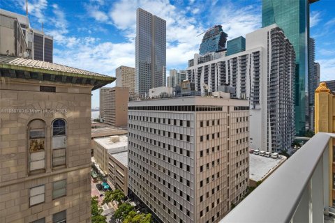 Купить кондоминиум в Майами, Флорида 2 спальни, 90.77м2, № 1961869 - фото 6