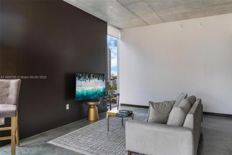 Купить кондоминиум в Майами, Флорида 2 спальни, 90.77м2, № 1961869 - фото 25