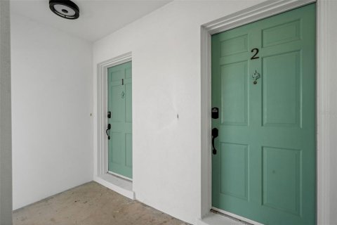 Appartement à louer à Belleair Bluffs, Floride: 2 chambres, 105.72 m2 № 2410336 - photo 12