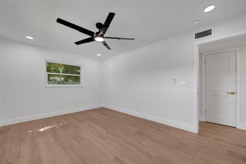 Appartement à louer à Belleair Bluffs, Floride: 2 chambres, 105.72 m2 № 2410336 - photo 27