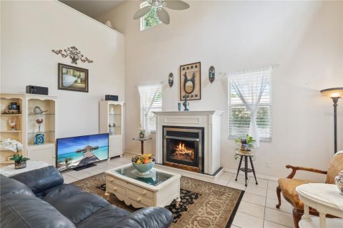 House in Fort Myers, Florida 4 bedrooms, 262.54 sq.m. № 1561857 - photo 18