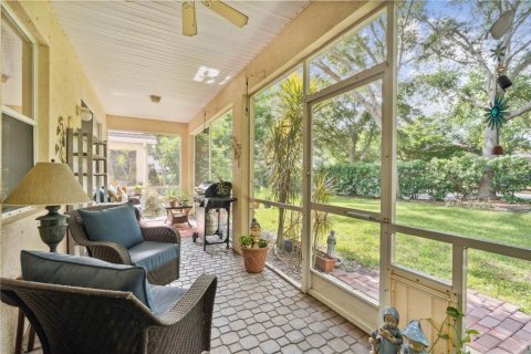House in Fort Myers, Florida 4 bedrooms, 262.54 sq.m. № 1561857 - photo 3