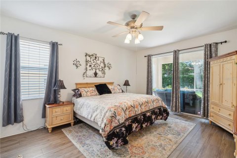 House in Fort Myers, Florida 4 bedrooms, 262.54 sq.m. № 1561857 - photo 9