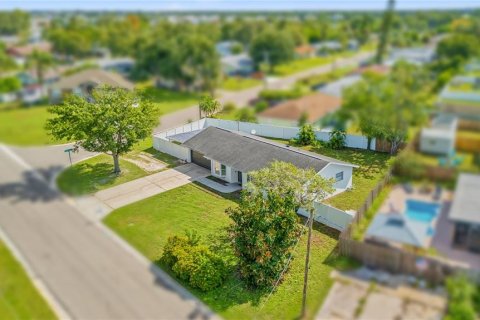 Villa ou maison à vendre à Apollo Beach, Floride: 3 chambres, 108.23 m2 № 2389161 - photo 7