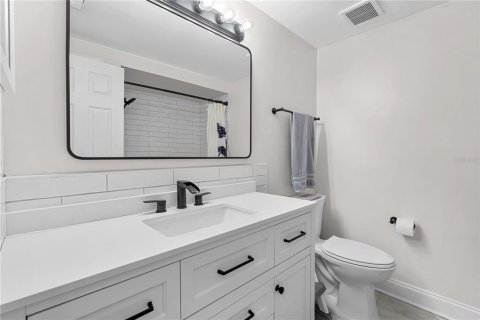 Villa ou maison à vendre à Apollo Beach, Floride: 3 chambres, 108.23 m2 № 2389161 - photo 25