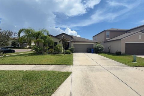 Villa ou maison à Tampa, Floride 4 chambres, 179.77 m2 № 2349336
